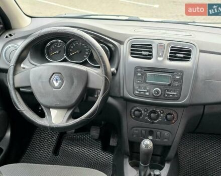 Білий Рено Логан, об'ємом двигуна 1.15 л та пробігом 140 тис. км за 4400 $, фото 19 на Automoto.ua