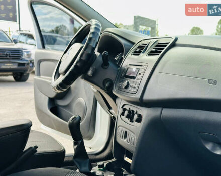 Белый Рено Логан, объемом двигателя 1.46 л и пробегом 151 тыс. км за 6600 $, фото 22 на Automoto.ua