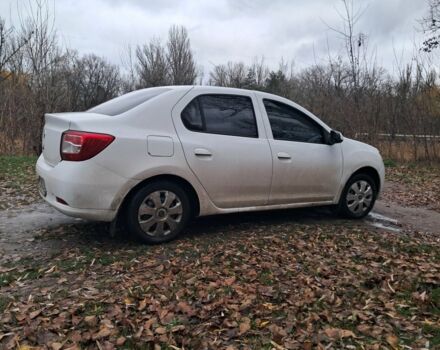 Белый Рено Логан, объемом двигателя 1.1 л и пробегом 300 тыс. км за 5500 $, фото 3 на Automoto.ua