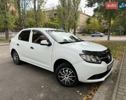 Рено Логан 2013 у Миколаєві на Automoto.ua Білий Рено Логан, об'ємом двигуна 1.15 л та пробігом 410 тис. км за 4300 $, фото 8 на Automoto.ua