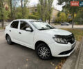 Рено Логан 2013 у Миколаєві на Automoto.ua Білий Рено Логан, об'ємом двигуна 1.15 л та пробігом 410 тис. км за 4300 $, фото 8 на Automoto.ua