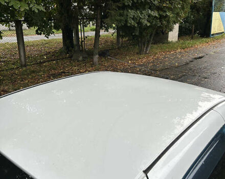 Білий Рено Логан, об'ємом двигуна 1.15 л та пробігом 353 тис. км за 3600 $, фото 7 на Automoto.ua