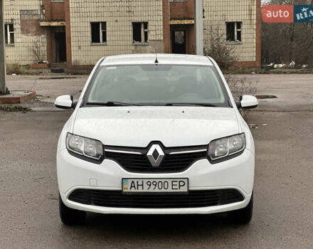 Білий Рено Логан, об'ємом двигуна 1.2 л та пробігом 277 тис. км за 4200 $, фото 4 на Automoto.ua