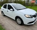 Белый Рено Логан, объемом двигателя 1.15 л и пробегом 195 тыс. км за 4700 $, фото 2 на Automoto.ua