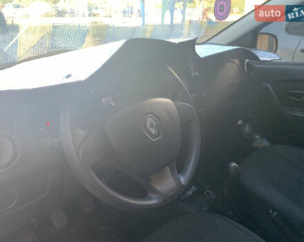 Білий Рено Логан, об'ємом двигуна 1.5 л та пробігом 75 тис. км за 7000 $, фото 6 на Automoto.ua