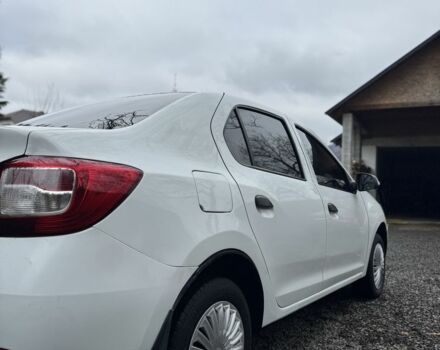 Белый Рено Логан, объемом двигателя 1.1 л и пробегом 360 тыс. км за 3300 $, фото 4 на Automoto.ua