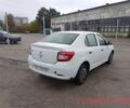 Белый Рено Логан, объемом двигателя 1.2 л и пробегом 350 тыс. км за 3400 $, фото 3 на Automoto.ua