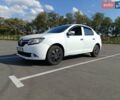 Білий Рено Логан, об'ємом двигуна 1.1 л та пробігом 565 тис. км за 4100 $, фото 1 на Automoto.ua