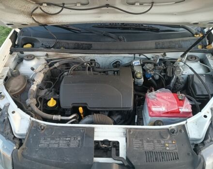 Белый Рено Логан, объемом двигателя 1.1 л и пробегом 180 тыс. км за 6000 $, фото 11 на Automoto.ua