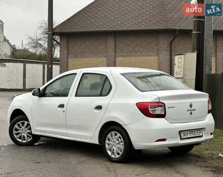 Білий Рено Логан, об'ємом двигуна 1.2 л та пробігом 277 тис. км за 4500 $, фото 7 на Automoto.ua