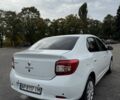 Білий Рено Логан, об'ємом двигуна 1.1 л та пробігом 153 тис. км за 5701 $, фото 1 на Automoto.ua