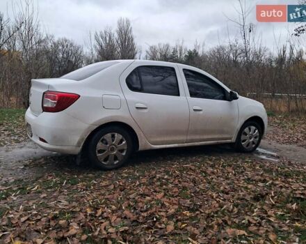 Белый Рено Логан, объемом двигателя 1.2 л и пробегом 300 тыс. км за 5000 $, фото 2 на Automoto.ua