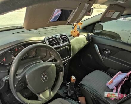 Белый Рено Логан, объемом двигателя 1.1 л и пробегом 336 тыс. км за 7500 $, фото 5 на Automoto.ua