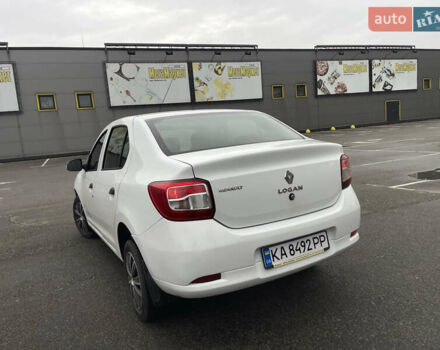 Білий Рено Логан, об'ємом двигуна 1.46 л та пробігом 230 тис. км за 4950 $, фото 4 на Automoto.ua