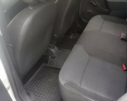 Білий Рено Логан, об'ємом двигуна 1.46 л та пробігом 230 тис. км за 4900 $, фото 11 на Automoto.ua