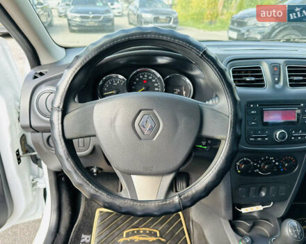 Белый Рено Логан, объемом двигателя 1.46 л и пробегом 151 тыс. км за 6600 $, фото 25 на Automoto.ua