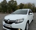 Білий Рено Логан, об'ємом двигуна 1.1 л та пробігом 153 тис. км за 5701 $, фото 1 на Automoto.ua