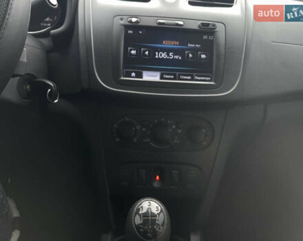 Білий Рено Логан, об'ємом двигуна 1.46 л та пробігом 230 тис. км за 4950 $, фото 12 на Automoto.ua
