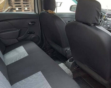 Білий Рено Логан, об'ємом двигуна 1.15 л та пробігом 210 тис. км за 2800 $, фото 1 на Automoto.ua