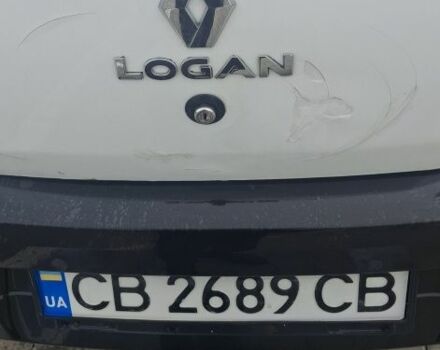 Білий Рено Логан, об'ємом двигуна 1.2 л та пробігом 450 тис. км за 3000 $, фото 5 на Automoto.ua