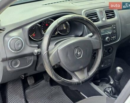 Білий Рено Логан, об'ємом двигуна 1.15 л та пробігом 140 тис. км за 4400 $, фото 13 на Automoto.ua