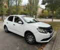 Рено Логан 2013 в Николаеве на Automoto.ua Белый Рено Логан, объемом двигателя 1.1 л и пробегом 410 тыс. км за 4300 $, фото 1 на Automoto.ua