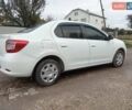 Белый Рено Логан, объемом двигателя 1.15 л и пробегом 218 тыс. км за 4700 $, фото 3 на Automoto.ua