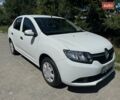 Білий Рено Логан, об'ємом двигуна 1.2 л та пробігом 135 тис. км за 4750 $, фото 3 на Automoto.ua