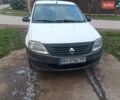 Белый Рено Логан, объемом двигателя 1.39 л и пробегом 500 тыс. км за 2499 $, фото 1 на Automoto.ua
