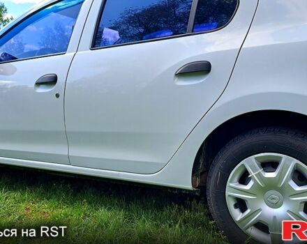 Белый Рено Логан, объемом двигателя 1.5 л и пробегом 287 тыс. км за 6000 $, фото 4 на Automoto.ua