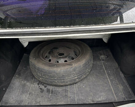 Білий Рено Логан, об'ємом двигуна 1.15 л та пробігом 353 тис. км за 3600 $, фото 21 на Automoto.ua