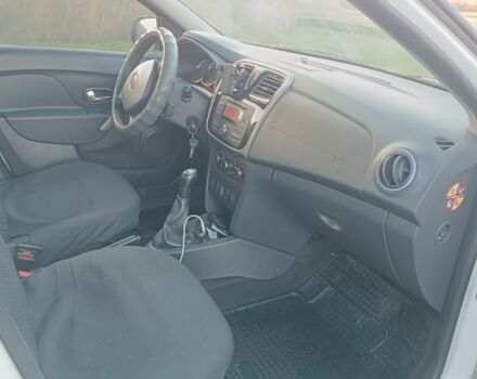 Белый Рено Логан, объемом двигателя 1.1 л и пробегом 180 тыс. км за 6000 $, фото 8 на Automoto.ua