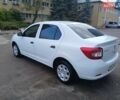 Белый Рено Логан, объемом двигателя 1.15 л и пробегом 61 тыс. км за 7700 $, фото 2 на Automoto.ua