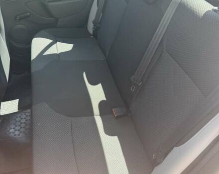 Білий Рено Логан, об'ємом двигуна 1.2 л та пробігом 135 тис. км за 4750 $, фото 9 на Automoto.ua