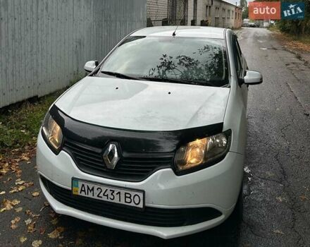 Білий Рено Логан, об'ємом двигуна 1.15 л та пробігом 353 тис. км за 3600 $, фото 1 на Automoto.ua