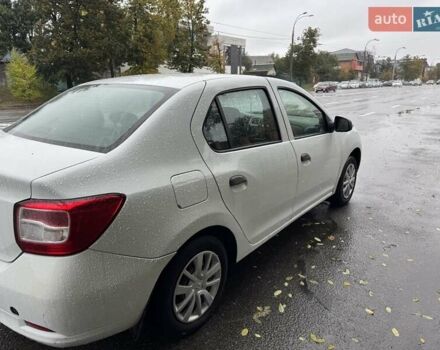 Белый Рено Логан, объемом двигателя 1.15 л и пробегом 276 тыс. км за 4700 $, фото 2 на Automoto.ua