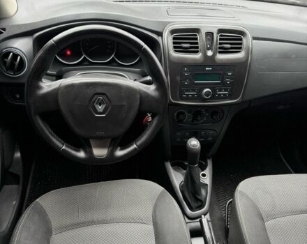 Белый Рено Логан, объемом двигателя 1.1 л и пробегом 360 тыс. км за 3300 $, фото 7 на Automoto.ua