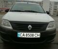 Белый Рено Логан, объемом двигателя 1.4 л и пробегом 250 тыс. км за 3100 $, фото 1 на Automoto.ua