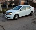 Білий Рено Логан, об'ємом двигуна 1.1 л та пробігом 270 тис. км за 3200 $, фото 1 на Automoto.ua