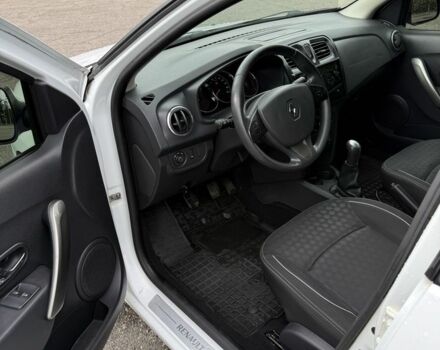 Білий Рено Логан, об'ємом двигуна 1.1 л та пробігом 153 тис. км за 5701 $, фото 5 на Automoto.ua