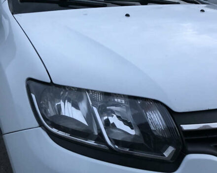 Белый Рено Логан, объемом двигателя 1.15 л и пробегом 243 тыс. км за 4999 $, фото 7 на Automoto.ua