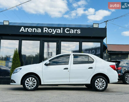 Белый Рено Логан, объемом двигателя 1.46 л и пробегом 151 тыс. км за 6600 $, фото 4 на Automoto.ua