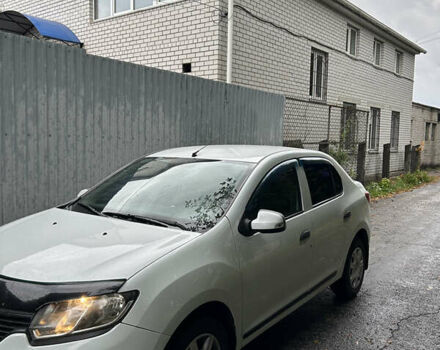 Белый Рено Логан, объемом двигателя 1.15 л и пробегом 353 тыс. км за 4100 $, фото 3 на Automoto.ua