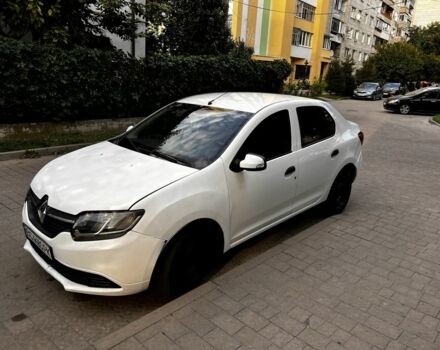 Белый Рено Логан, объемом двигателя 1.1 л и пробегом 345 тыс. км за 3500 $, фото 4 на Automoto.ua