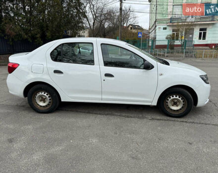 Білий Рено Логан, об'ємом двигуна 1.2 л та пробігом 116 тис. км за 4990 $, фото 3 на Automoto.ua