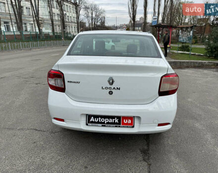 Білий Рено Логан, об'ємом двигуна 1.2 л та пробігом 116 тис. км за 4990 $, фото 5 на Automoto.ua