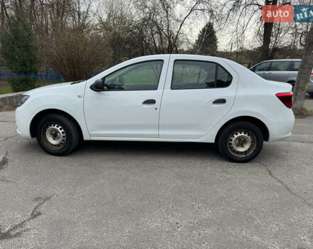Білий Рено Логан, об'ємом двигуна 1.2 л та пробігом 116 тис. км за 4990 $, фото 7 на Automoto.ua
