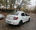 Белый Рено Логан, объемом двигателя 1.1 л и пробегом 260 тыс. км за 3999 $, фото 6 на Automoto.ua
