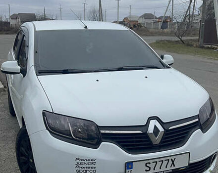 Білий Рено Логан, об'ємом двигуна 1.5 л та пробігом 205 тис. км за 8200 $, фото 2 на Automoto.ua