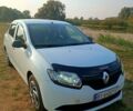 Білий Рено Логан, об'ємом двигуна 1.1 л та пробігом 226 тис. км за 5400 $, фото 1 на Automoto.ua
